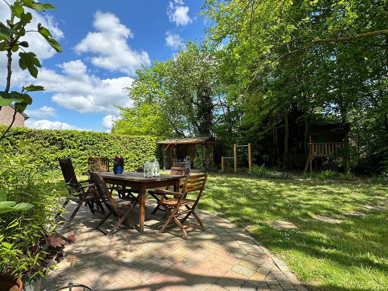 Supergezellig Vakantiehuis Met Hele Grote Tuin Bij Nijmegen Ewijk Buitenkant foto