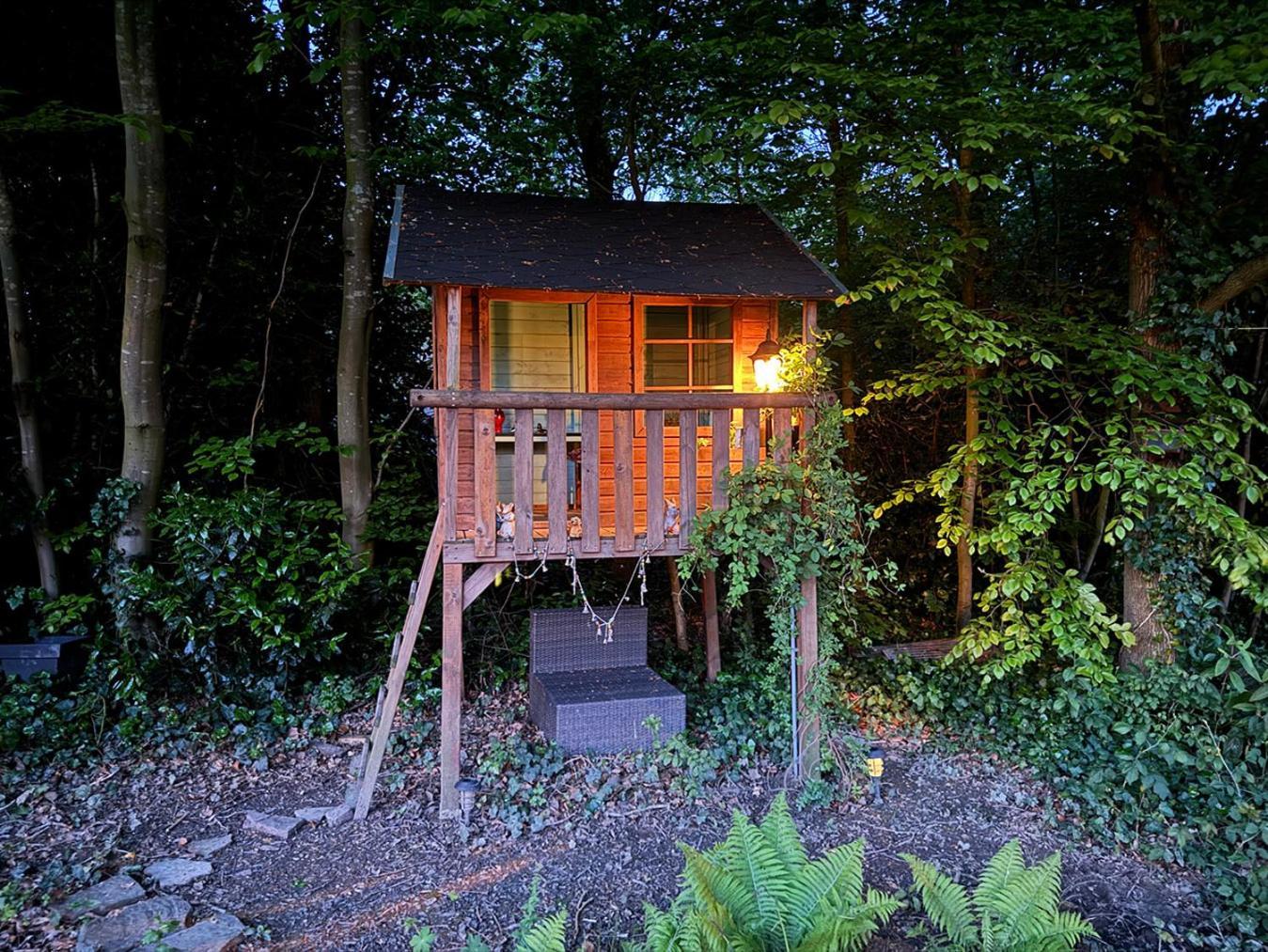 Supergezellig Vakantiehuis Met Hele Grote Tuin Bij Nijmegen Ewijk Buitenkant foto